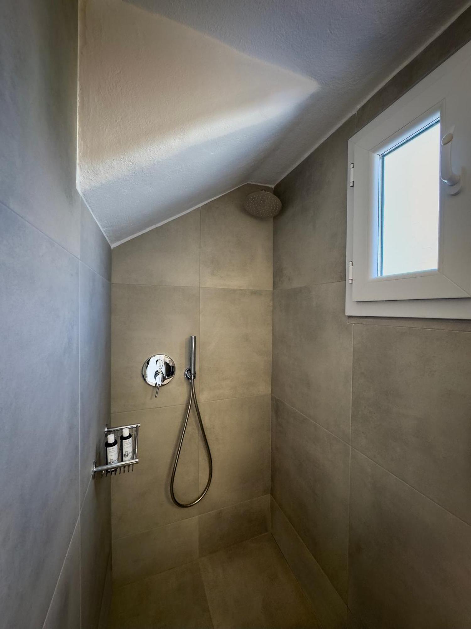 Aneton Residences Folegandros การาโวสตาซี ภายนอก รูปภาพ